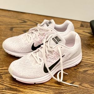 Nike Zoom Winflo 5 Shoes - Brand new, Women’s 9.5